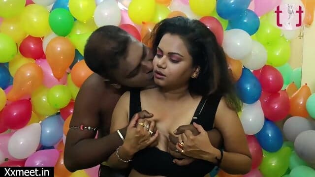 Cute Desi Bhabhi or Devar Ka Pyaar - Hindi Web Series 2024