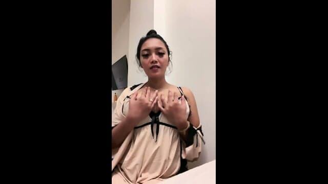 Asian Mom Dancing
