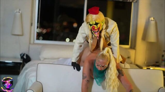 Big Ass MILF Fucked by Ghibi The Clown
