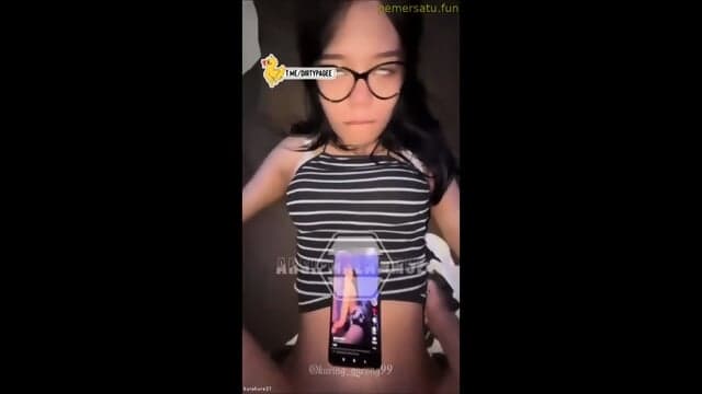 Gak tahan liat goyang seksi dera anjela langsung diewe