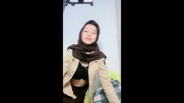 Pelajar abg pramuka pamer tetek bogel