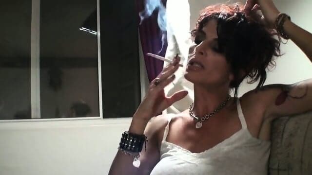 Raquel Amato Smoking Pov