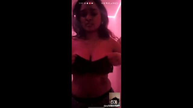 Tamil hot big boob girl hairy pussy fingering show