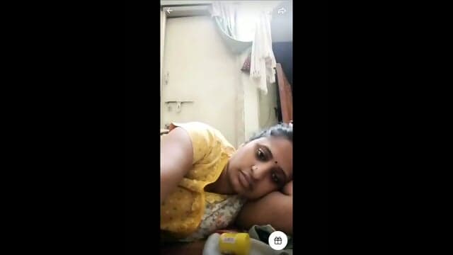 Telegu Instagram Tango Model In Naughty Sleeping And Boobs Pressing Showing