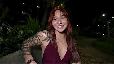 Better Than Tinder - She Got Rizzed In The Park...