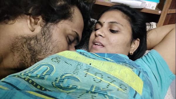 Horny Desi Girl Gives Sloppy Blowjob Then Gets ...