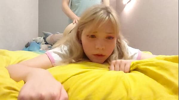 Fucked a cutie for distracting her from the com...