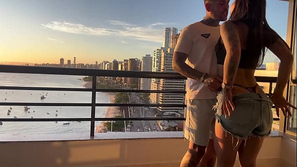 Fuder gostoso no p&ocirc;r do sol &eacute; uma del&iacute;cia - COW...