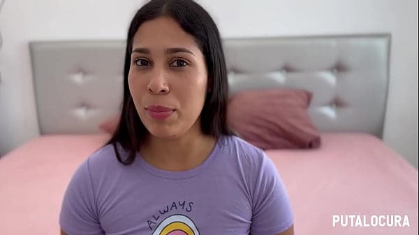PutaLocura - La colombiana culona Natalie traga...