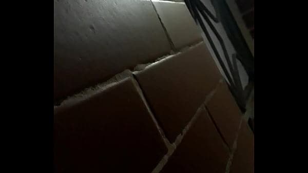 Ouvindo Vizinha Trair o Marido e Gemendo Alto