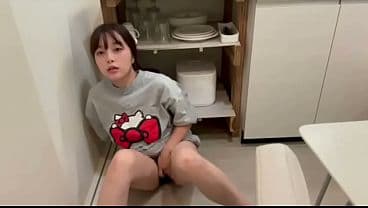 彼氏のおちんちん挿れたいけど居ないから1人でしょ...