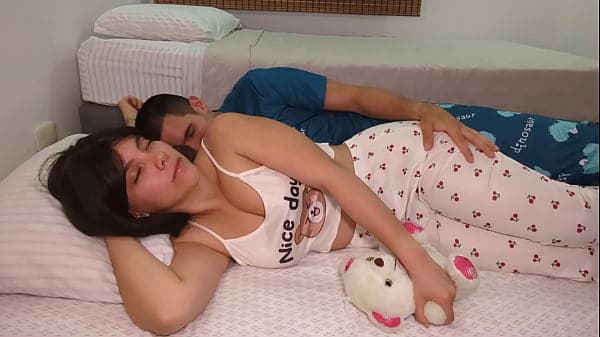 My little stepsister shares a bed: &ldquo;This should...