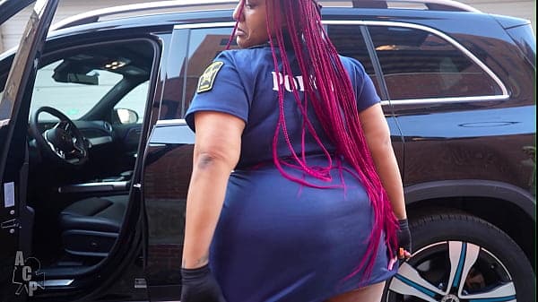 Gibby The Clown Fucks Female Cop Real Good So S...