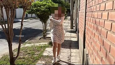 JOVENCITA UNIVERSITARIA ME PIDE DINERO PARA SU ...